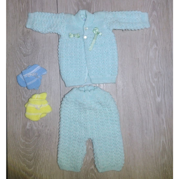 Baby Crochet 0-3months Outfit & 2 Sets Crochet Mittens-Bundle - Picture 2 of 8